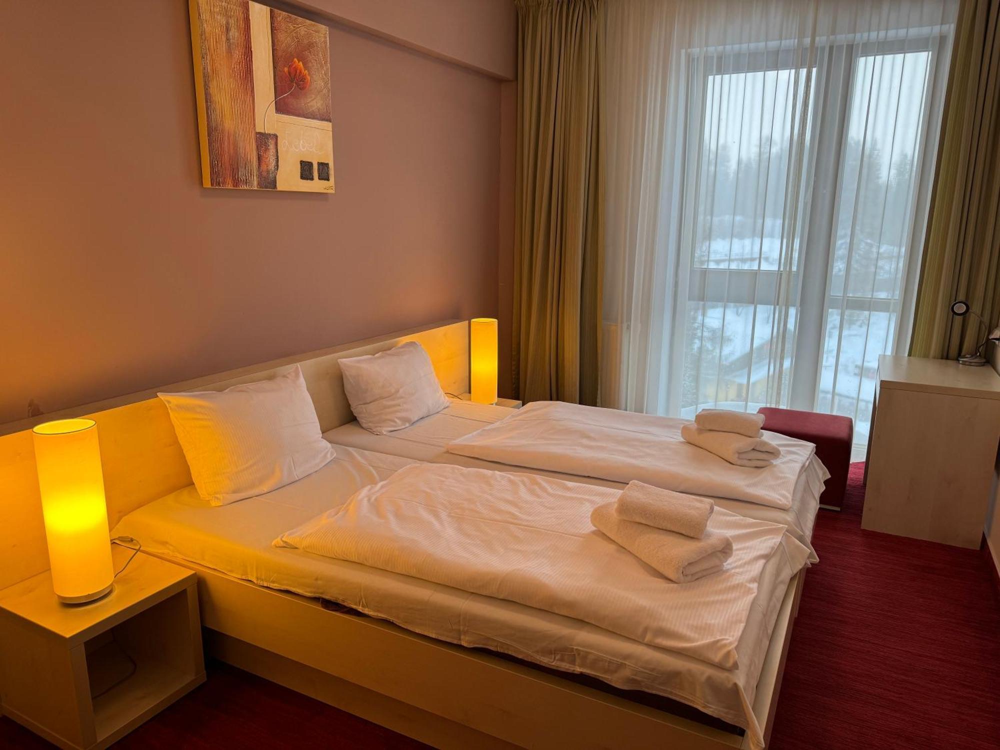 Apartment With Mountain View In Hotel Crocus, Štrbské Pleso المظهر الخارجي الصورة