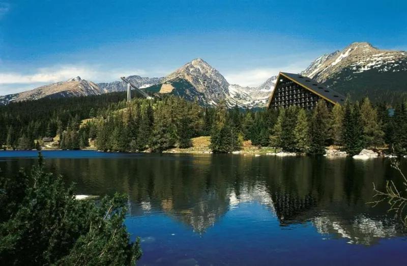 Apartment With Mountain View In Hotel Crocus, Štrbské Pleso المظهر الخارجي الصورة